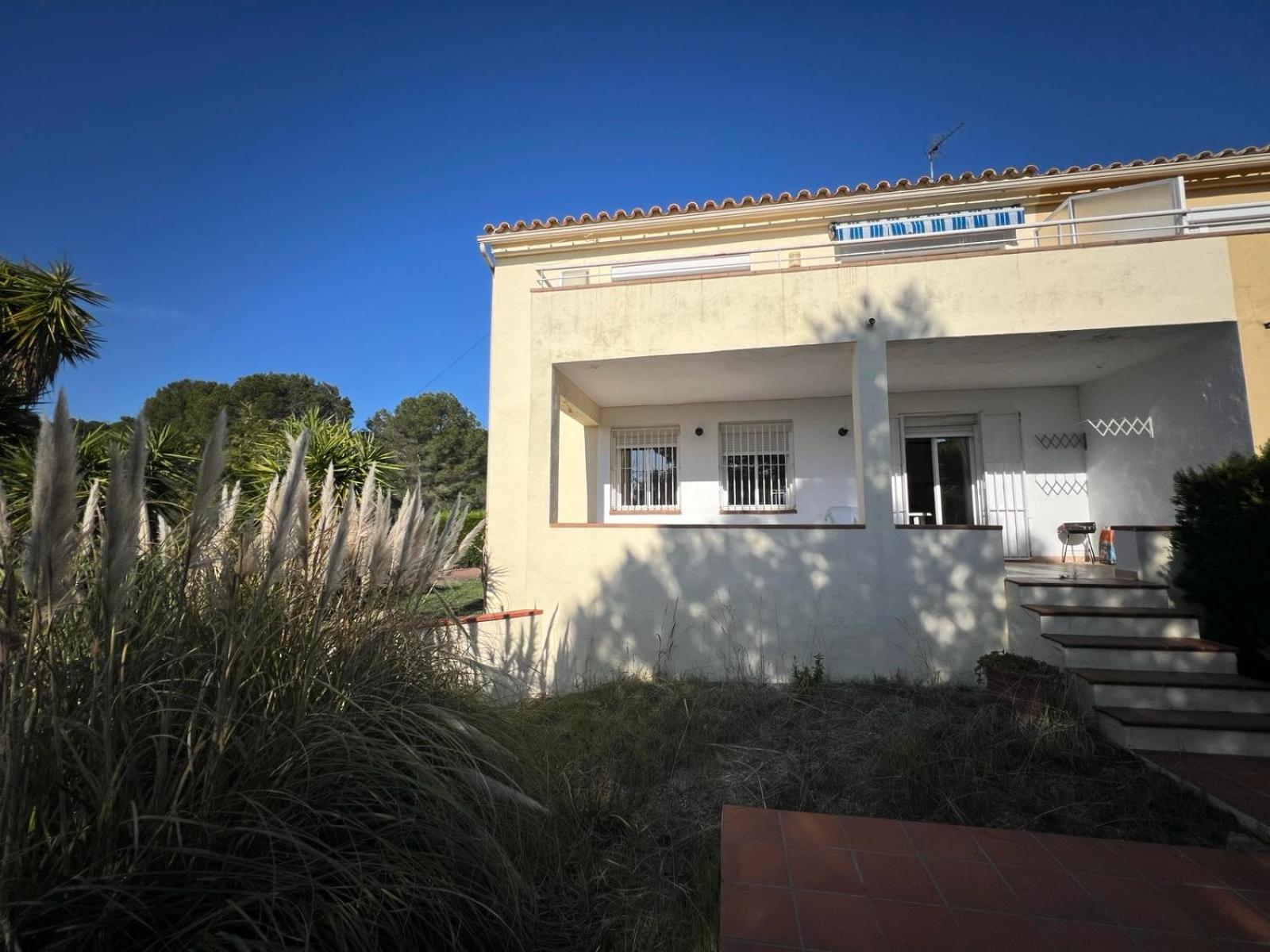 Casa Buckingham 27B Apartment Torroella De Montgri Bagian luar foto